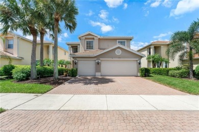 Lake Home For Sale in Fort Myers, Florida