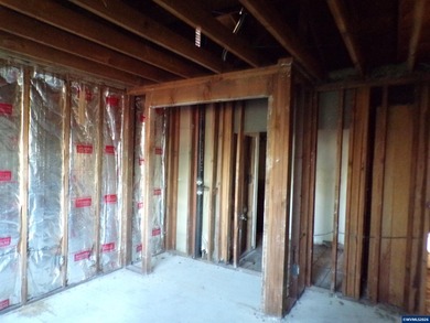 Accepted Offer with Contingencies. Investor opportunity, bring