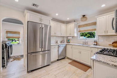 Circa 1921, this charming and thoughtfully updated 4-bedroom, 2 - photo 15