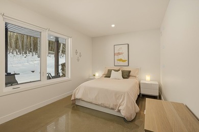 Construite en 2022, cette residence offre un acces direct au lac - photo 16