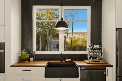 Construite en 2022, cette residence offre un acces direct au lac - photo 25