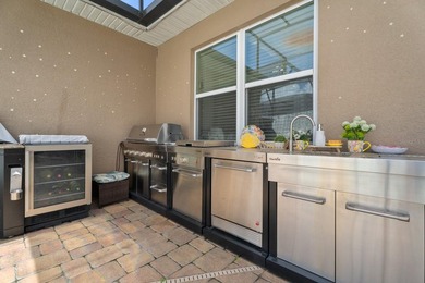 Welcome to your Florida lifestyle upgrade in this stunning - photo 26