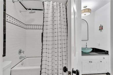 PRIVATE ACADIAN RETREAT IN BEAU CHENE
Tucked within the gated - photo 41