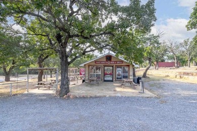 Amazing Medicine Park opportunity! Fancy Nancy's Bar & Grill - photo 4