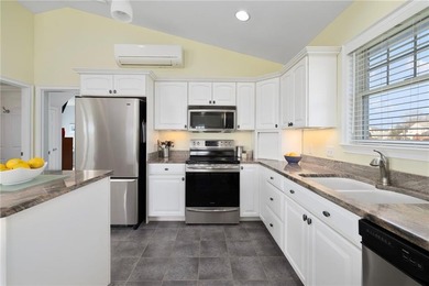 Every day will feel like a vacation in this thoughtfully - photo 25
