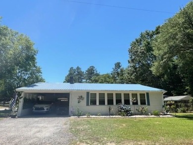 Lake Home For Sale in Summerton, South Carolina
