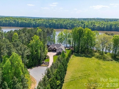 Welcome to your own private waterfront oasis in the prestigious - photo 45