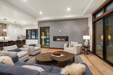 Alpine Contemporary Perfection! Construction is complete in the - photo 6