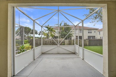 True 3-br move-in ready, well-maintained townhome with tile - photo 12