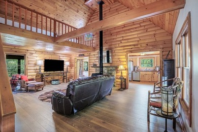 Set on 27.4 acres of rolling pasture and mountain-view land, 440 - photo 16
