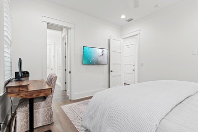Rare opportunity to own the largest cottage style home in - photo 21
