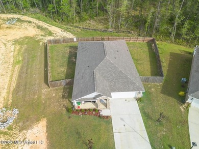 Built in 2024 this house is like New great floor plan large - photo 22