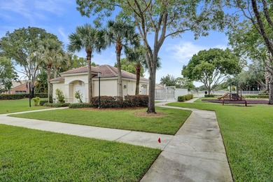 True 3-br move-in ready, well-maintained townhome with tile - photo 26