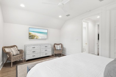Rare opportunity to own the largest cottage style home in - photo 33