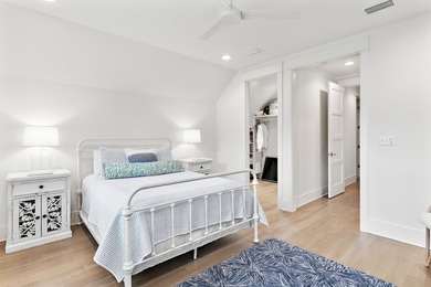 Rare opportunity to own the largest cottage style home in - photo 37