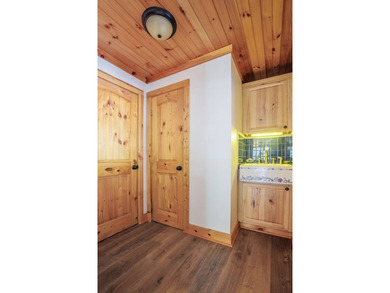 Set on 27.4 acres of rolling pasture and mountain-view land, 440 - photo 37