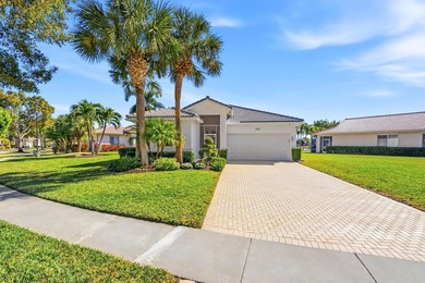 Enjoy stunning lake views in this beautiful 3/2 + family room - photo 3