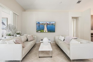 Enjoy stunning lake views in this beautiful 3/2 + family room - photo 9