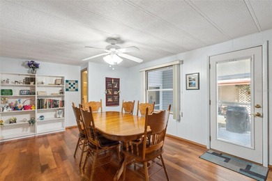 Enjoy relaxed Florida living in the 55+ community of Eustis - photo 7
