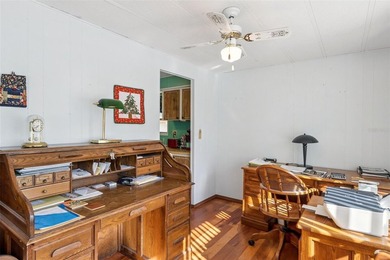 Enjoy relaxed Florida living in the 55+ community of Eustis - photo 10
