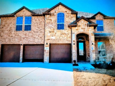 Joe Pool Lake Home For Sale in Grand Prairie Texas