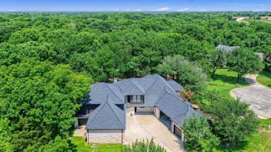 (private lake, pond, creek) Home For Sale in Sherman Texas