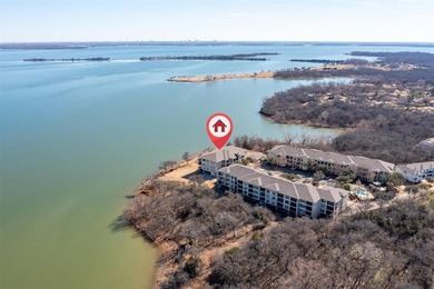 Lake Lewisville Condo For Sale in Lake Dallas Texas