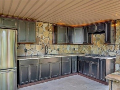 Stunning Lakeview/ waterfront Cabin + Waterfront Lot - photo 5