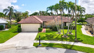 (private lake, pond, coastal) Home For Sale in Boynton Beach Florida