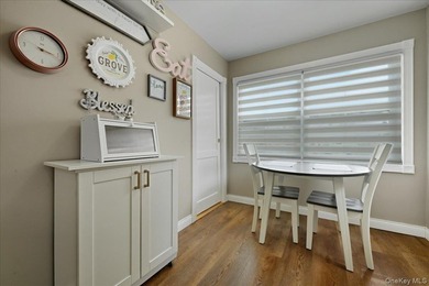 Welcome to this spacious and beautifully maintained stone-front - photo 12