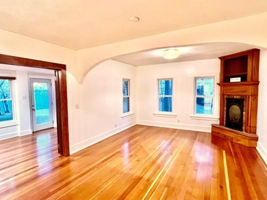 This welcoming Lake Home and Guesthouse sit on 1.53 acres with - photo 13