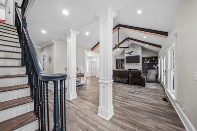 EXTRAORDINARY OPPORTUNITY TO OBTAIN OVER 4 ACRES OF PRIME LEVEL - photo 18