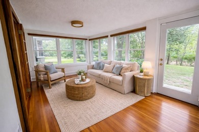 This welcoming Lake Home and Guesthouse sit on 1.53 acres with - photo 18