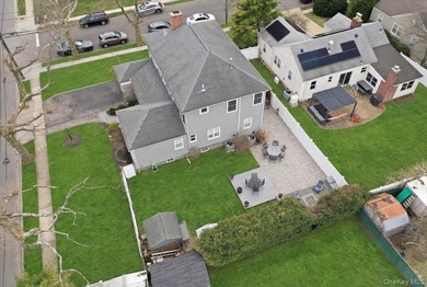 Welcome to this spacious and beautifully maintained stone-front - photo 42
