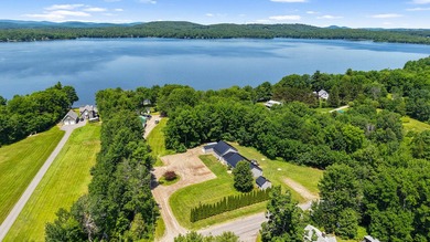 Welcome to 1 Dakin Lane, where modern comfort meets Maine living - photo 7