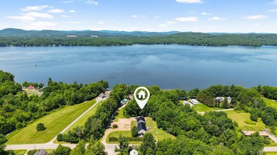 Welcome to 1 Dakin Lane, where modern comfort meets Maine living - photo 9