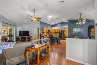 A COZY, 3-BEDROOM, 2-BATHROOM, 2-CAR GARAGE, WELL-MAINTAINED - photo 7