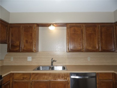 REDUCED!!! Well Sought After Townhome In The Center Of Calallen! - photo 7