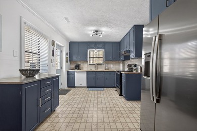 Welcome to 219 Hickory Pass. This 5-bedroom, 2-bath home has so - photo 8