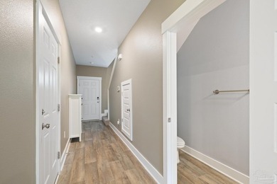 HUGE Price Improvement! Welcome to this beautiful 3-bedroom, 2 - photo 3