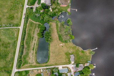 This is the waterfront property you have been waiting for, to - Lake Acreage For Sale in Winneconne, Wisconsin