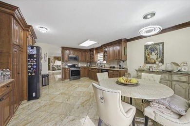 1372 E 66th St - photo 22