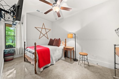 SPOIL YOURSELF iWITH MAINTENANCE FREE RESORT STYLE LIVING n the - photo 22