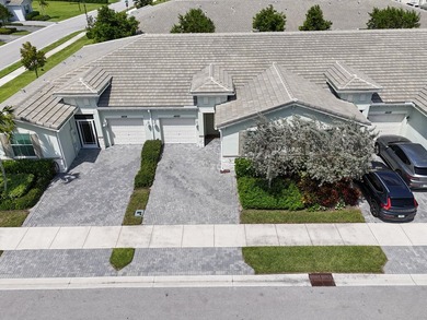 Near BRAND NEW modern 2-bedroom, 2-bathroom townhouse situated - photo 26