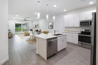 Near BRAND NEW modern 2-bedroom, 2-bathroom townhouse situated - photo 30