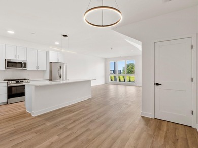 Additional listing photo 3