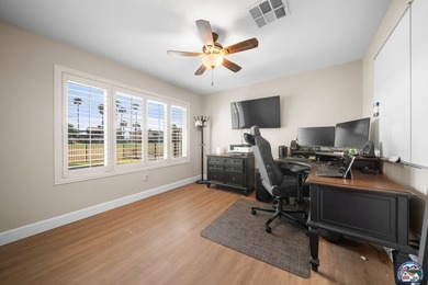 Beautifully updated golf course home. This 3-bedroom, 2-bathroom - photo 17