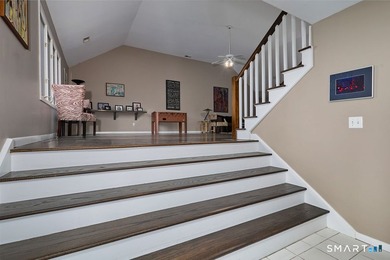This sensational open-concept home is designed for both comfort - photo 4