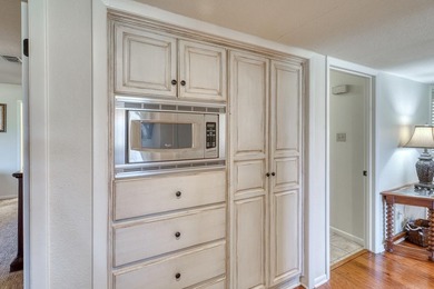 Townhome for sale in Horseshoe Bay West, just a golf cart ride - photo 12