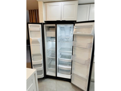 Best location to live or invest!!! Can be rented immediately min